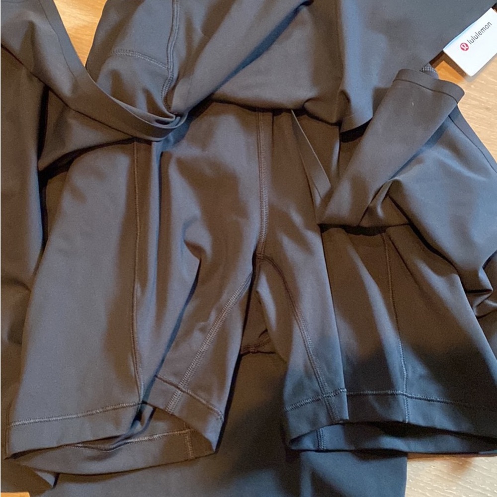 Lululemon runnin pretty dress graphite gray - NEW